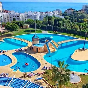 https://impecable-estudio-con-parque-acuatico.1costadelsol.com